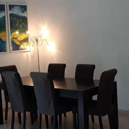 Dernieres Disponibilites Du 10 Au 17 Aout Gite 6 Personnes Climatise, Piscine Partagee Chauffee, Proche Nimes, Uzes, Pont Du Gard, Cevennes Feriehus Saint-Genies-de-Malgoires