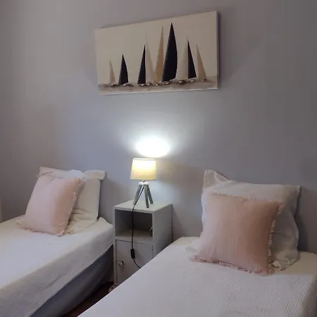 Dernieres Disponibilites Du 10 Au 17 Aout Gite 6 Personnes Climatise, Piscine Partagee Chauffee, Proche Nimes, Uzes, Pont Du Gard, Cevennes * Saint-Genies-de-Malgoires