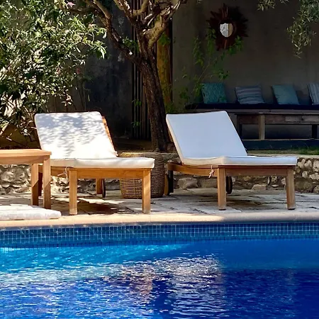 Familial Climatise, Piscine Partagee Chauffee, Entre Mediterranee Et Cevennes, Proche Nimes, Uzes Et Pont Du Gard Holiday home Saint-Genies-de-Malgoires