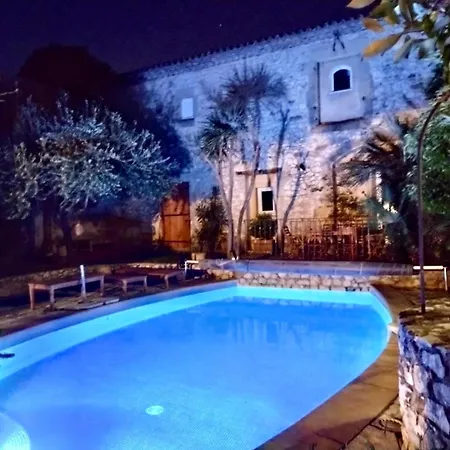 Familial 6 Personnes Climatise, Piscine Partagee Chauffee, Proche Nimes, Uzes, Pont Du Gard, Cevennes * Saint-Géniès-de-Malgoirès