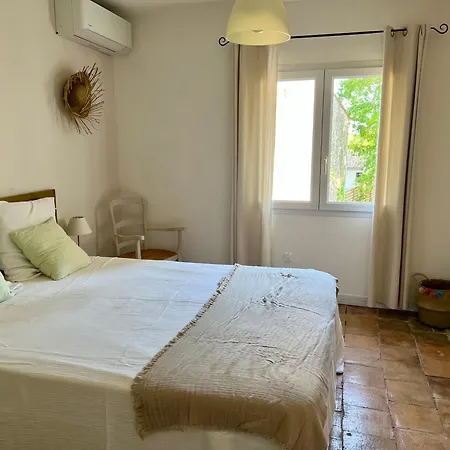 Familial Climatise, Piscine Partagee Chauffee, Entre Mediterranee Et Cevennes, Proche Nimes, Uzes Et Pont Du Gard Saint-Genies-de-Malgoires